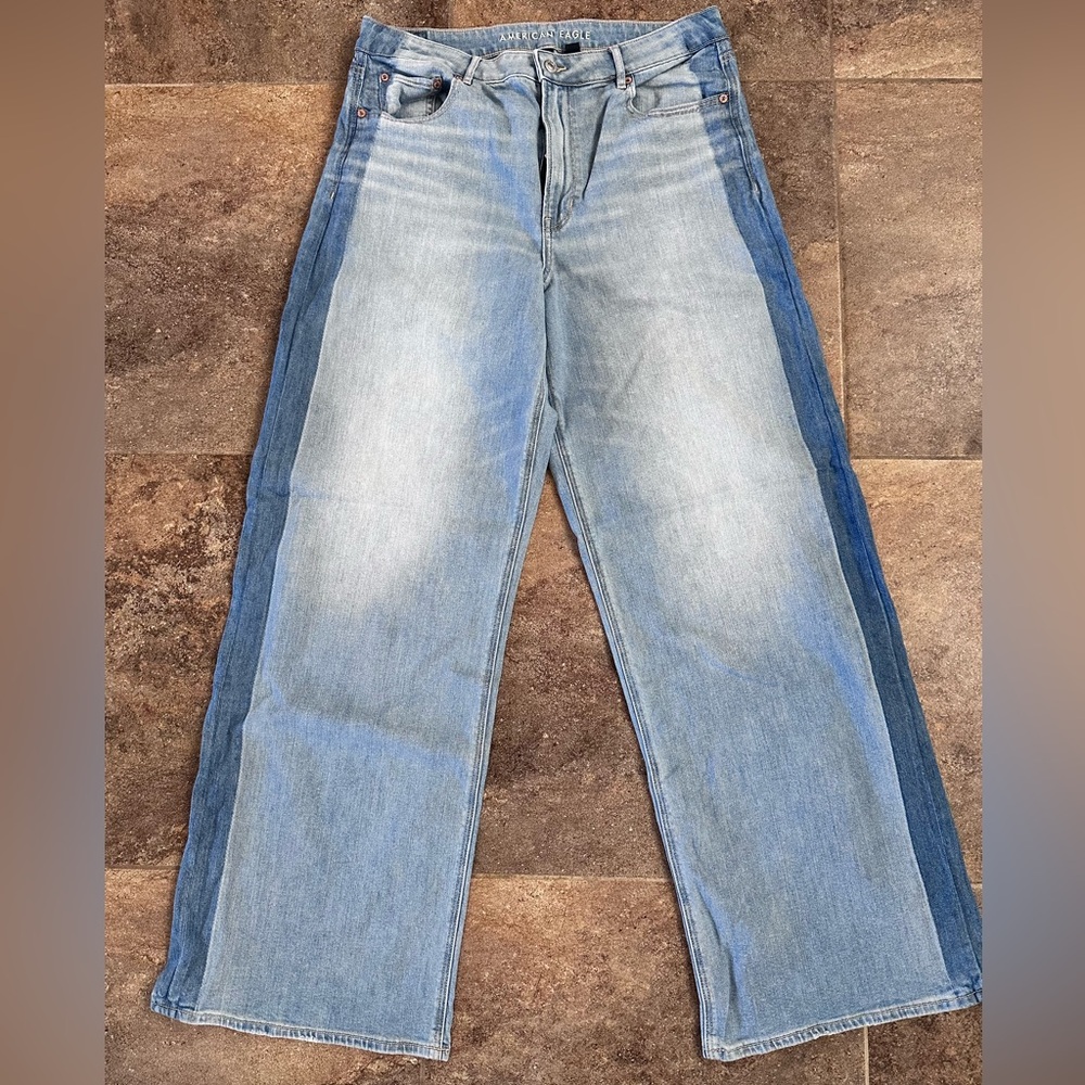 American Eagle Dreamy Drape Stretch Super High-Waisted Jeans